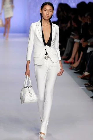 Look 3